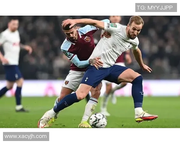 英超球队最佳进攻组合分析与数据统计探讨 进攻火力背后的战术与表现